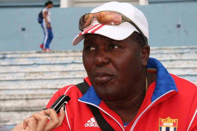 Eladio Hernández 01