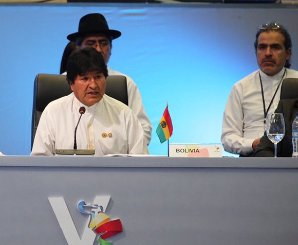 Evo, Celac