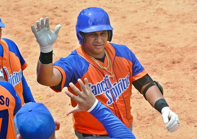Frederich Cepeda-pelotero del equipo de Sancti Spíritus