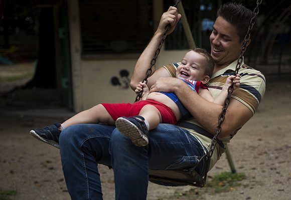 Amor de padre a hijo Amor de padre a hijo