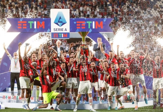 AC Milan se proclamó campeón de la Serie A AC Milan se proclamó campeón de la Serie A