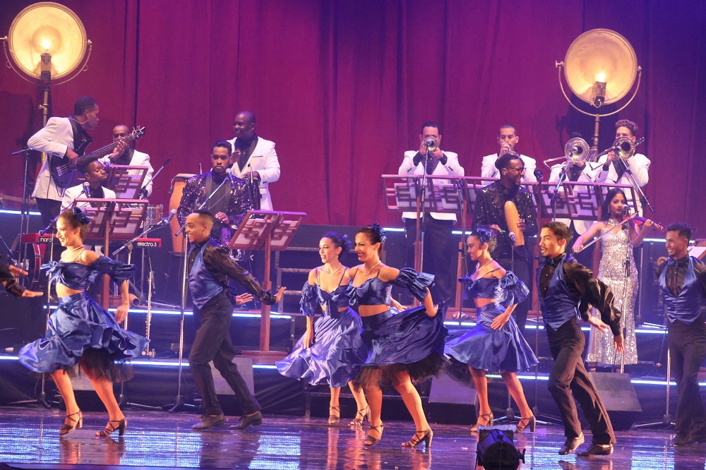 Espectáculo "Tan Musical" de la Orquesta Faílde y Verdarte Espectáculo "Tan Musical" de la Orquesta Faílde y Verdarte