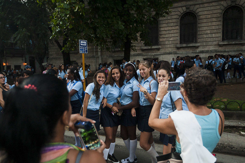 Estudiantes cubanos Estudiantes cubanos