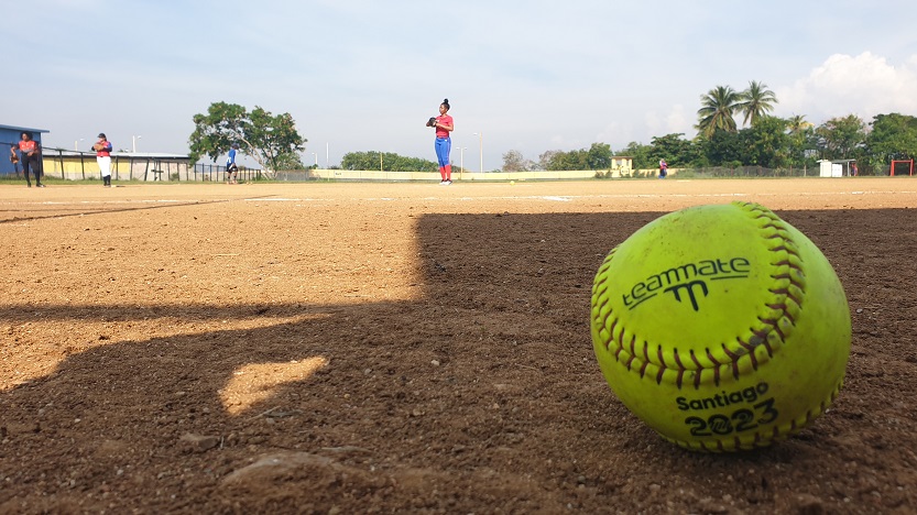 Juego de softbol femenino, categoría 11-12
