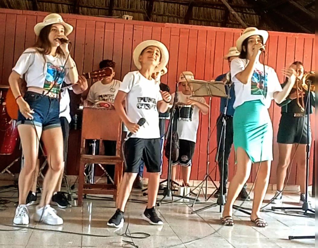 Grupo Son y Punto Grupo Son y Punto
