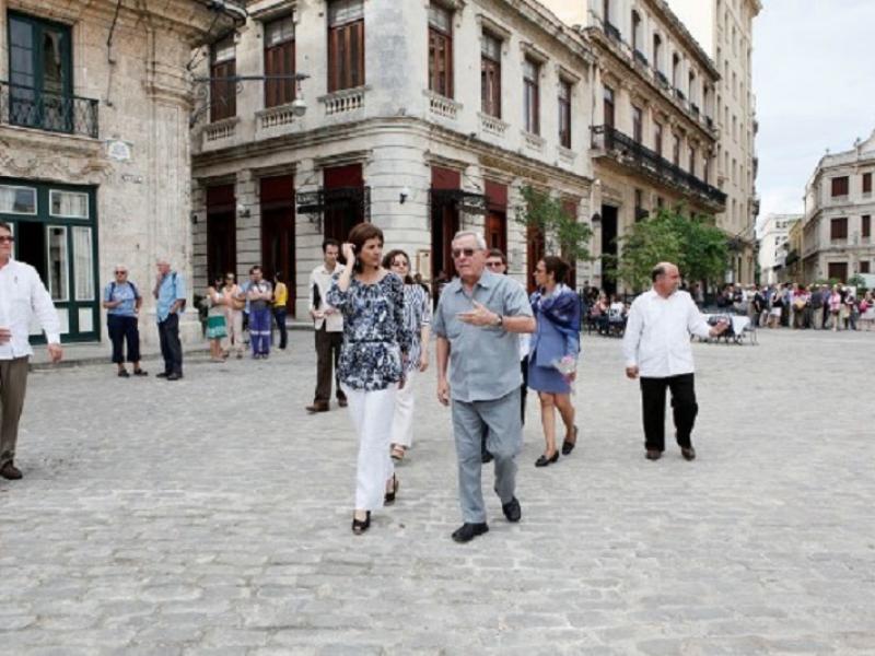 En Imágenes Eusebio Leal y su novia eterna: La Habana En Imágenes Eusebio Leal y su novia eterna: La Habana