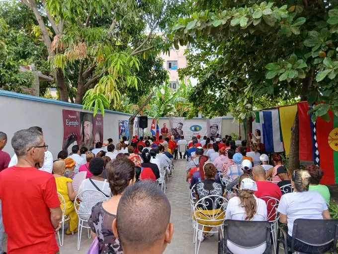 Tribuna antimperalista en la ciudad de Las Tunas. Foto: Noel Alejandro Alarcón Cabrera Tribuna antimperalista en la ciudad de Las Tunas. Foto: Noel Alejandro Alarcón Cabrera