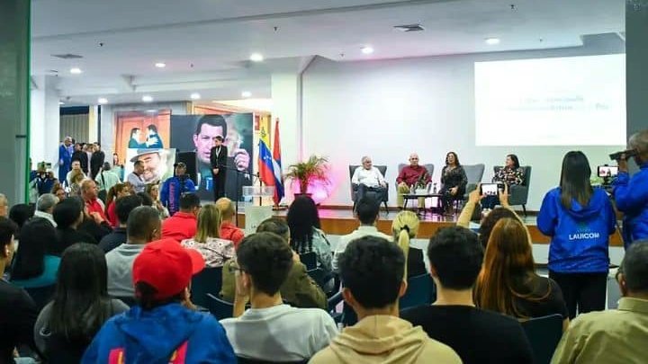 Convocó la historia, otra vez, a Cuba y a Venezuela