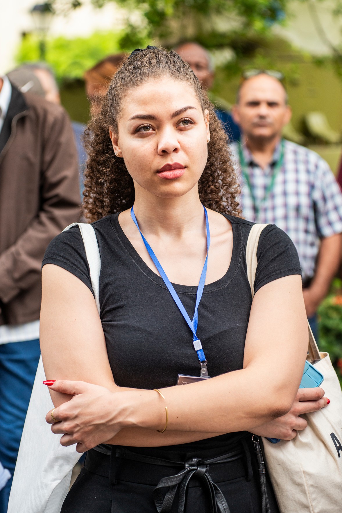 El Alma Mater extiende sus brazos esta vez para denunciar la barbarie